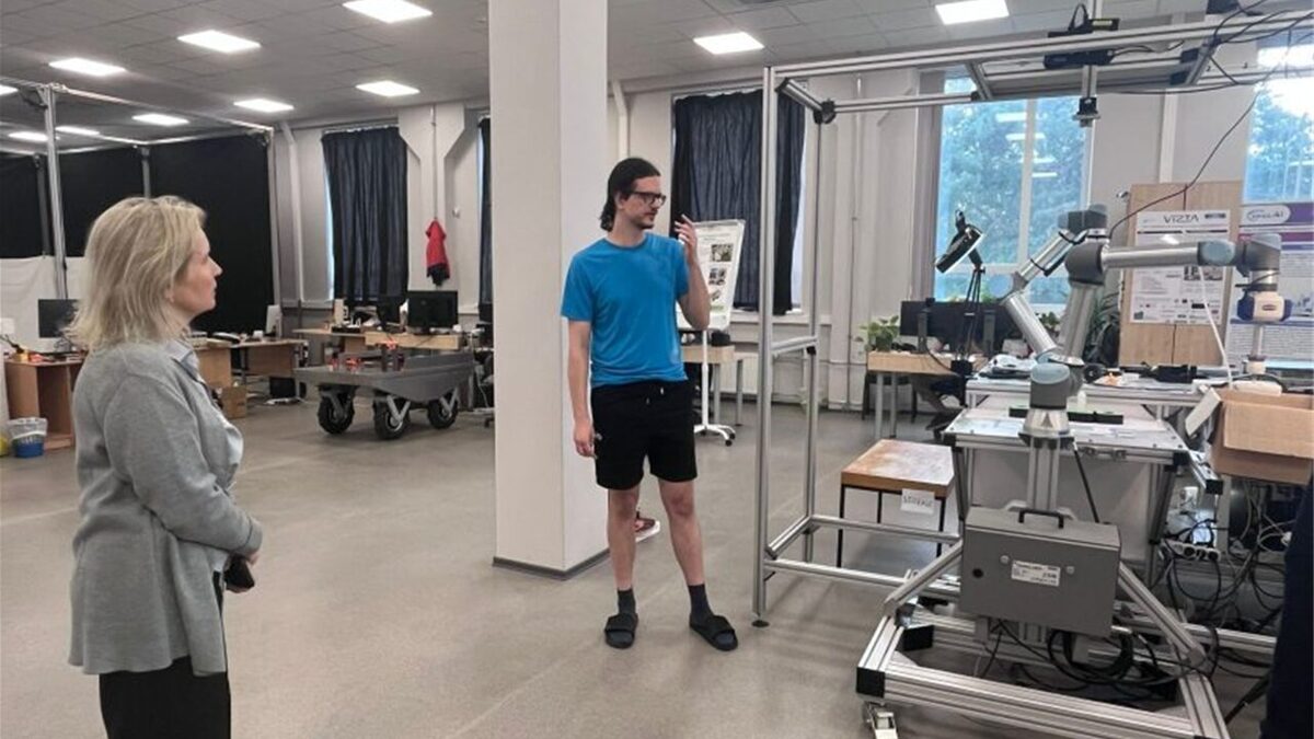 bildes_zinam2.jpg